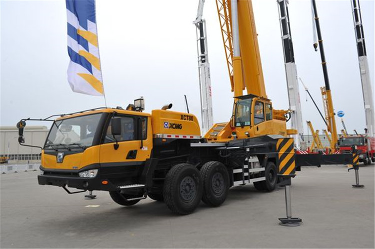 嵩明县预约吊车后，多久能上门服务？24 小时应急响应吗？